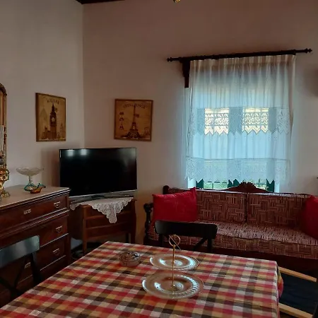 Prázdninový dům Xenia's Traditional House Ándros