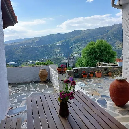 Xenia's Traditional House * Ándros